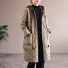 Chaqueta de Algodón Versátil de Longitud Media, Nuevo Estilo Otoño e Invierno 2026, Abrigo Grueso Acolchado de Moda y Sencillo con Capucha y Ropa de Algodón con Retazos para Mujer