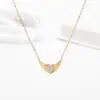 Collar con Anillo de Corazón Full Diamante de Acero de Titanio para Mujer Lujo Ligero Sentido de Diseño de Nicho Cadena para Clavícula Amor de Ángel Colgante Elegante para Mujer