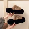 Sandalias de Felpa Mullida con Tira Única para Mujer 2026 Hebilla de Cuero Suela de Plataforma No Roza los Pies Doble Uso para el Hogar y el Trabajo Pantuflas para Mujer