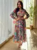 Moda Feminina Exportação Transfronteiriça Primavera e Verão 2024 Estação Independente Ebay Vestido de Festa Sexy de Chiffon Estampado com Barra Larga e Cinto