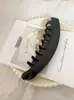 Artefacto Perezoso para Coleta de Cabello Clip de Diseño de Nicho de Alta Gama Clip de Plátano de Satén Pinza para el Cabello Que No se Aplasta en la Parte Posterior de la Cabeza