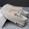 Zapatos de Hombre de Primavera Transpirables 2025 Nuevos Versátiles Deportivos Tenis Blancos Zapatos Casuales de Cuero Zapatos de Moda de una Pierna