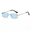 Nuevas gafas de sol sin montura de moda, montura metálica cuadrada pequeña de moda, gafas de sol para mujer estilo Hong Kong, gafas populares personalizadas transfronterizas