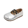 Zapatos Mary Jane retro de estilo francés con tiras cruzadas, novedad primavera y otoño 2026 versión coreana, zapatos poco profundos de princesa para niñas, modernos