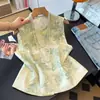 Toma Real de un Nuevo Chal Mejorado de Estilo Chino Inspirado en lo Étnico, de Uso Rudo, Bordado Tridimensional con Cuello Diagonal y Diseño de Botones