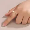 Anillo Abierto de Circonia con Forma de Estrella Más Vendido Transfronterizo, Estilo de Lujo Ligero, Sensación de Alta Gama, Simple y Moderno, Anillo Versátil