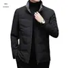 Jaqueta Puffer Casual Masculina Nova para o Inverno de 2025 com Gola Alta, Penugem de Pato Branca, Casaco de Penas Quente para Homens de Meia-Idade