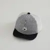 Gorro de Bebé Verano Estilo Delgado Oso Cuadros Lunares Unisex Malla Transpirable Protección Solar Visera Gorra de Béisbol para Bebé