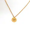 Collar con Colgante de Alfabeto de Acero Inoxidable 26 Letras, Cadena para Clavícula, Pieza Redonda Chapada al Vacío en Oro de 18 Quilates, Colgante de Acero de Titanio de Moda, Superventas Transfronterizo