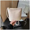 Bolso Cubo Tejido Minimalista de Nicho para Mujer, Nuevo Bolso Versátil Elegante para el Día a Día, Versión Coreana Bolso de Hombro Cruzado de Gama Alta, Transfronterizo