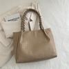 Bolso de hombro retro de gran capacidad famoso en Internet 2025 primavera nueva moda bolso de mano tendencia bolso tote que combina con todo