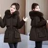 Abrigo de invierno acolchado de algodón estilo Parker, nuevo estilo 2026, corte holgado estilo coreano, chaqueta de algodón versátil, ropa exterior cálida para mujer