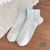 Calcetines bordados de oso para mujer, calcetines cortos finos de verano de corte bajo, calcetines de dibujos animados japoneses hasta la pantorrilla, calcetines huecos transpirables