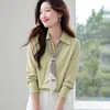 Camisa de manga comprida estilo francês com fitas, roupa feminina elegante, nova blusa de cetim para trabalho profissional, coleção primavera e outono 2026