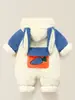 Macacão de Inverno Transfronteiriço para Recém-Nascidos com Forro de Fleece e Algodão Espessado para Bebês Usarem ao Sair, Macacão Quente de Algodão Acolchoado de Três Camadas para Engatinhar