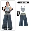 Roupas de Hip-Hop e Jazz para Meninas Verão Mostrando o Umbigo Macacão Jeans com Alças Roupas da Moda para Passarela Roupas de Jazz