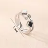 Anillo Doble de Trébol de Cuatro Hojas Blanco y Negro Acero de Titanio Diamante Micro-engastado Chapado en Oro Anillo Abierto