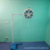 Lámpara de Belleza LED de Luz Fría Retráctil de Pie Lámpara de Examen de Cinco Agujeros Adecuada para Iluminación de Sala de Examen Ambulatorio