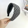 Diadema Ancha de Lunares Clásica Coreana Simple Retro Modificación de Forma de Cabeza Versátil para el Día a Día Crea una Atmósfera de Parte Superior del Cráneo Alta