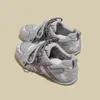 Zapatos deportivos casuales transfronterizos grises de entrenamiento alemanes para mujer, nuevos de otoño para mujer, versátiles, de suela plana, zapatos estilo Forrest Gump