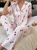 Conjunto de Pijama de Alta Qualidade Europeu e Americano para Mulheres, com Estampa de Coração, Decote em V Profundo, Cardigã de Manga Curta, Calça Longa Solta, Adequado para Usar como Roupa Externa