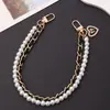 Yilian novo estilo Chanel Pérola cadeia portátil dupla cadeia pulseira pulseira caixa de telefone chaveiro-cadeia resistente a quedas atacado