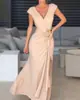 Vestido Elegante Europeo y Americano de Comercio Exterior para Mujer, Elegante, de Cuello en V, sin Mangas, con Abertura y Huecos, Vestido de Noche