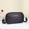 2025 Bolso Cuadrado Pequeño para Mujer Simple y Elegante Moda Clásico Bordado Acolchado Correa Ancha para el Hombro Cruzado Bolso para Teléfono Móvil Lote
