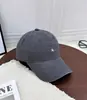 Gorra de béisbol desgastada lavada de estilo coreano relajada para mujer, bordado de mini letra R, copa suave, visera curva, cara lisa de pato cotidiana