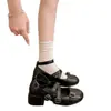 Zapatos de tacón grueso con punta redonda estilo retro plateados para mujer, nuevo estilo verano 2026, zapatos pequeños de cuero JK Mary Jane con lazo para aumentar altura