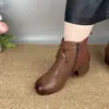 Novas Botas Curtas de Salto Baixo para Mulheres, Outono e Inverno, Bico Redondo, Solado Macio, Confortáveis e Versáteis, Elegantes Botas Curtas de Salto Grosso, Botas de Algodão, Botas
