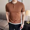 Nueva Camiseta de Manga Corta de Moda para Hombre Verano 2026 con Cuello Henley, Diseño Falso de Dos Piezas, Colores Contrastantes y Diseño Elástico Único