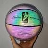 Bola de Basquete Luminosa Refletiva Bola de Basquete Fluorescente Brilho da Lua Arco-Íris Não. 7 Bola de Basquete Branca Refletiva Cool de Celebridade da Internet