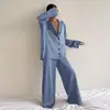 Conjunto de Duas Peças com Manga Longa e Calça Longa Respirável Confortável Amigo da Pele Outono/Inverno Homewear 2026 Homewear de Toque Europeu/Americano de Alta Qualidade Atacado