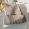 Chapéu de Cor Sólida 100% Lã Simples e Versátil para Mulheres, Outono e Inverno Ano Novo Natal Chapéu de Tricô Quente, Chapéu de Tricô Espessado para Homens