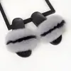 Sapatos de Pelo de Raposa Real Europeus e Americanos para Comércio Exterior Femininos Verão Pelo de Pele Chinelos Sandálias Baixas Pelo de Guaxinim
