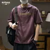 Camiseta corta de manga corta con estampado de letras de marca de moda para hombre, top casual holgado, nuevo modelo verano 2026, camiseta de cuello redondo de media manga