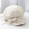 Gorra Newsboy Retro de Lunares Nueva 2026 Coreana al por Mayor para Mujer Otoño Sombrero Octagonal Literario Suave con Lazo