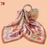 Novo Estilo Lenço Quadrado Feminino 70cm com Estampa de Paisagem e Plantas, Lenço de Seda Chiffon Cetim, Venda por Atacado Direto da Fábrica de Origem