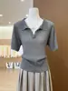 Camisa de Punto Ligera Color Verde Claro con Cuello Polo de Manga Corta Estilo Old Money para Mujer, Top Corto Transpirable de Seda de Hielo Hueco para Verano, Ajuste Delgado Elegante