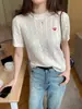 Tricô com Barra Grossa Bordado de Coração Manga Curta Feminino Primavera/Verão 2026 Estilo College Ins Camiseta Básica Rejuvenescedora
