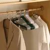 Ganchos antideslizantes recubiertos por inmersión ganchos para ropa de alambre de hierro metálico soportes para ropa adulto niño tendederos hogar sin rastro estante colgador venta al por mayor