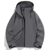 Mismo estilo que la familia Luo pareja capa única a prueba de viento impermeable para exteriores ropa deportiva de primavera casual para montañismo logo personalizado