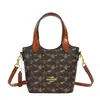 Bolsos de Mano Retro Europeos y Americanos de Venta Caliente Transfronterizos, Bolso de Mano Tipo Cesta Bordado de Lujo Ligero, Bolso de Hombro y Cruzado de Gran Capacidad con Bloques de Color