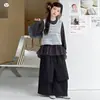 Conjunto casual de duas peças novo para meninas para o outono: top de manga comprida com barra de renda e culottes jeans com design de perna larga