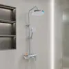 Set de ducha de belleza de lujo con pantalla digital inteligente de eje cuadrado en color gris plomo, sistema de ducha completo para el hogar con cabezal de ducha que aumenta la presión