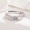 Xiaohongshu Mais Vendidos Anéis de Combinação de Luxo Leve Presente Coroa de Amor Anel Aberto de Casal Fabricante Atacado em Estoque