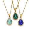 Colar Cruzado Explosivo Luxo Leve Sentido de Alto Padrão Forma de Gota Sem Cor Aço Titânio Feminino Moda Elegante Banhado a Ouro 18K Pingente