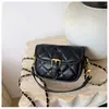 Bolsa de Ombro Elegante com Bordado de Losangos para Meninos e Meninas, Mini Bolsa de Mão Compacta para Bebês, Novo Modelo 2026 Porta-Moedas Infantil