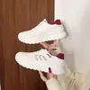 2026 Verano Nuevo Comercio Exterior Tallas Grandes Mujer Casual Cómodo Suela Gruesa Retro Punta Redonda Zapatos de Papá Talla Única